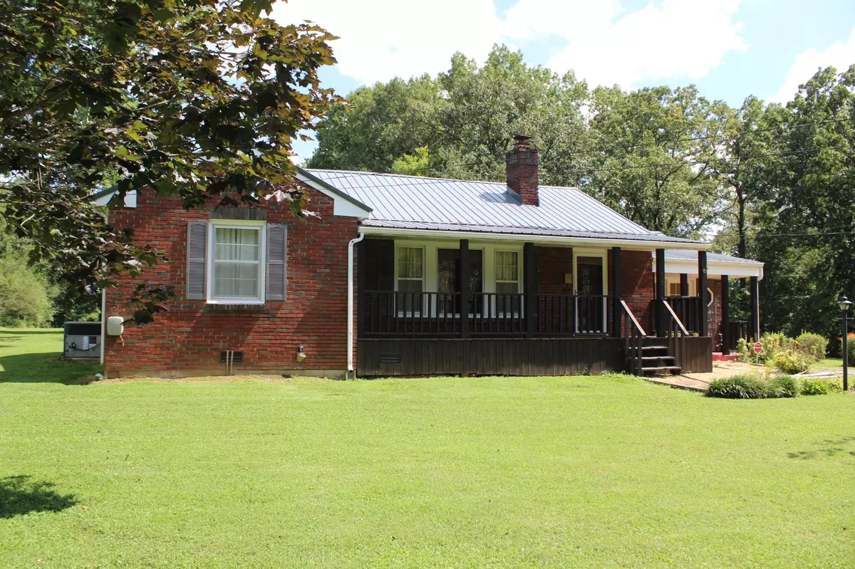 Mc Minnville, TN 37110,107 Womack St