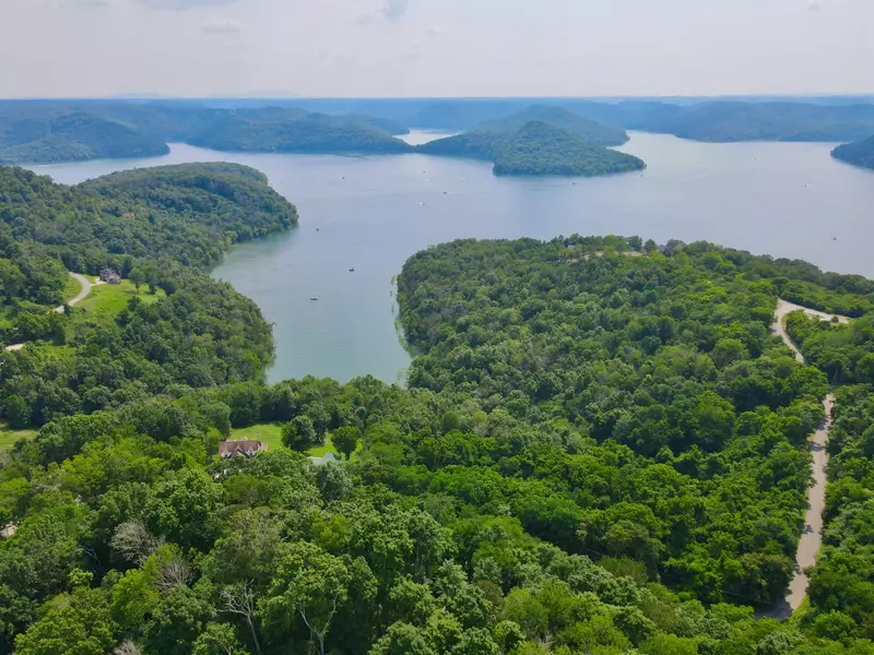 59 Harbor Pointe Dr, Silver Point, TN 38582