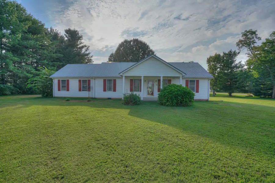 26 Lorien Ln, Woodbury, TN 37190