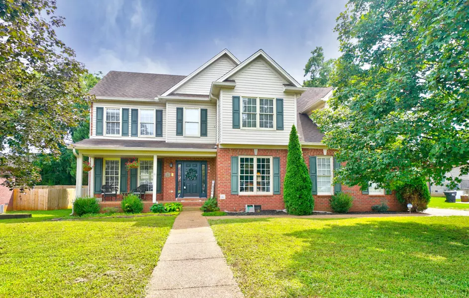 130 Savannah Rdg, Murfreesboro, TN 37127