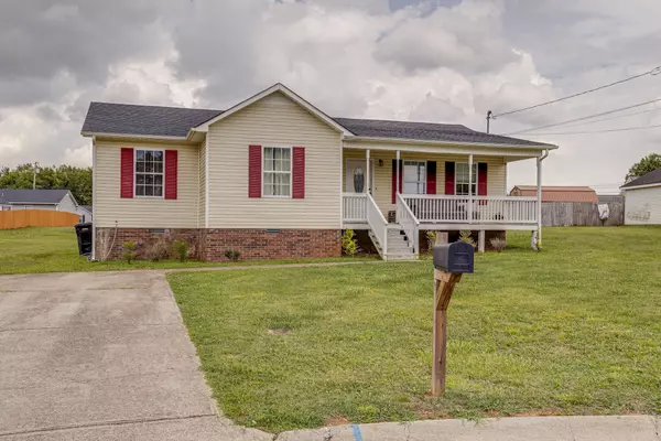 Columbia, TN 38401,414 Malibu Canyon Dr