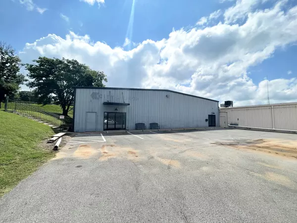 Murfreesboro, TN 37130,313B S Church St