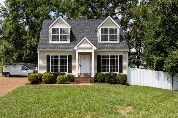 2727 Banks Ct,  Thompsons Station,  TN 37179
