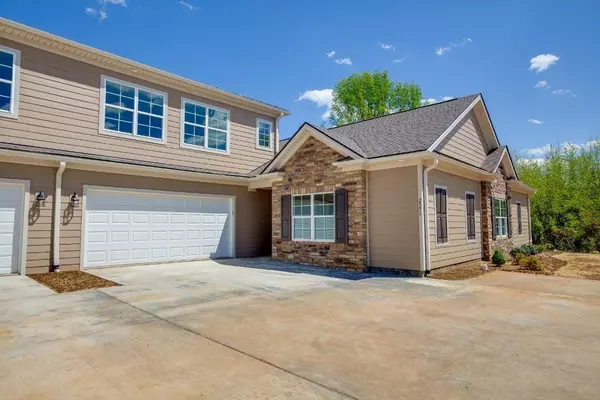 2628 Stonecenter Lane, Murfreesboro, TN 37128