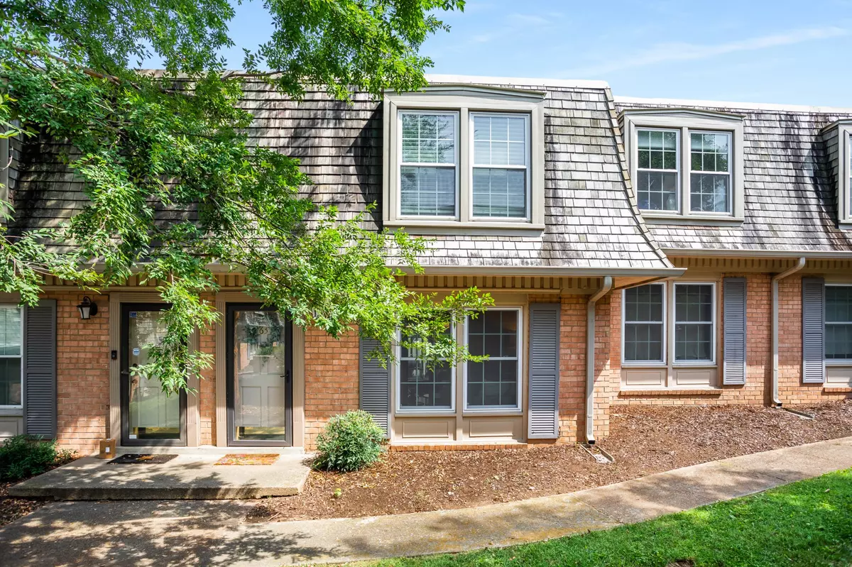 Nashville, TN 37215,3000 Hillsboro Pike #63