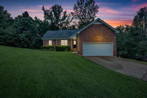 Fairview, TN 37062,7505 Mayfair Ct