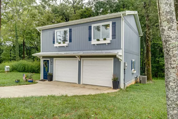 703 Union Ridge Rd, Wartrace, TN 37183