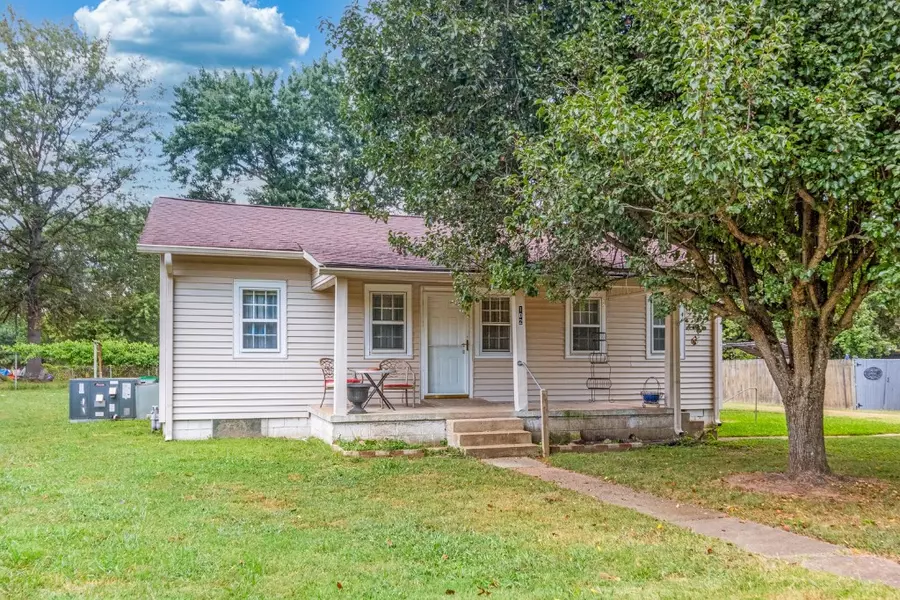 102 Ray Ave, Old Hickory, TN 37138