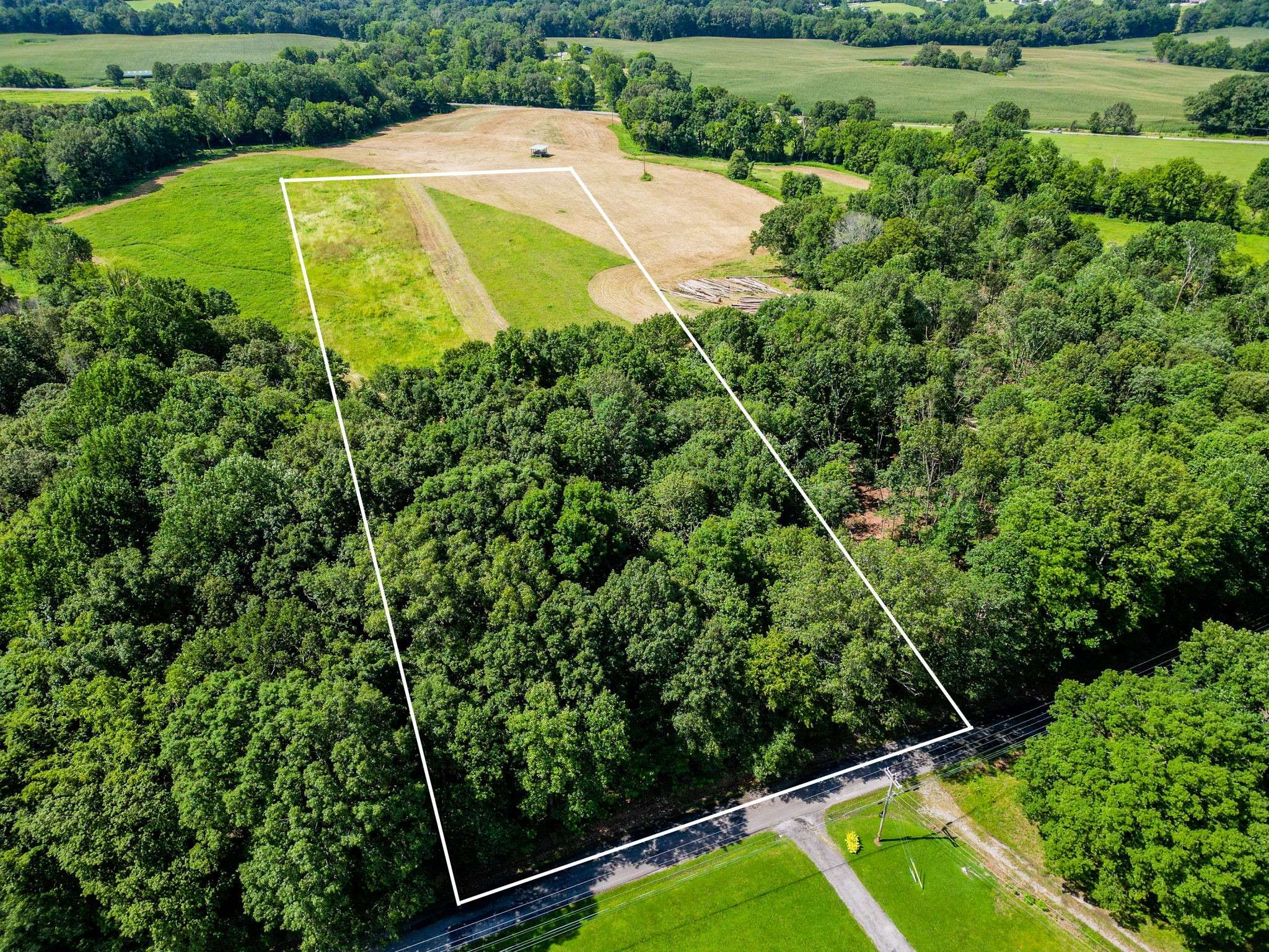 4023 Old Coopertown Road, Springfield, TN 37172