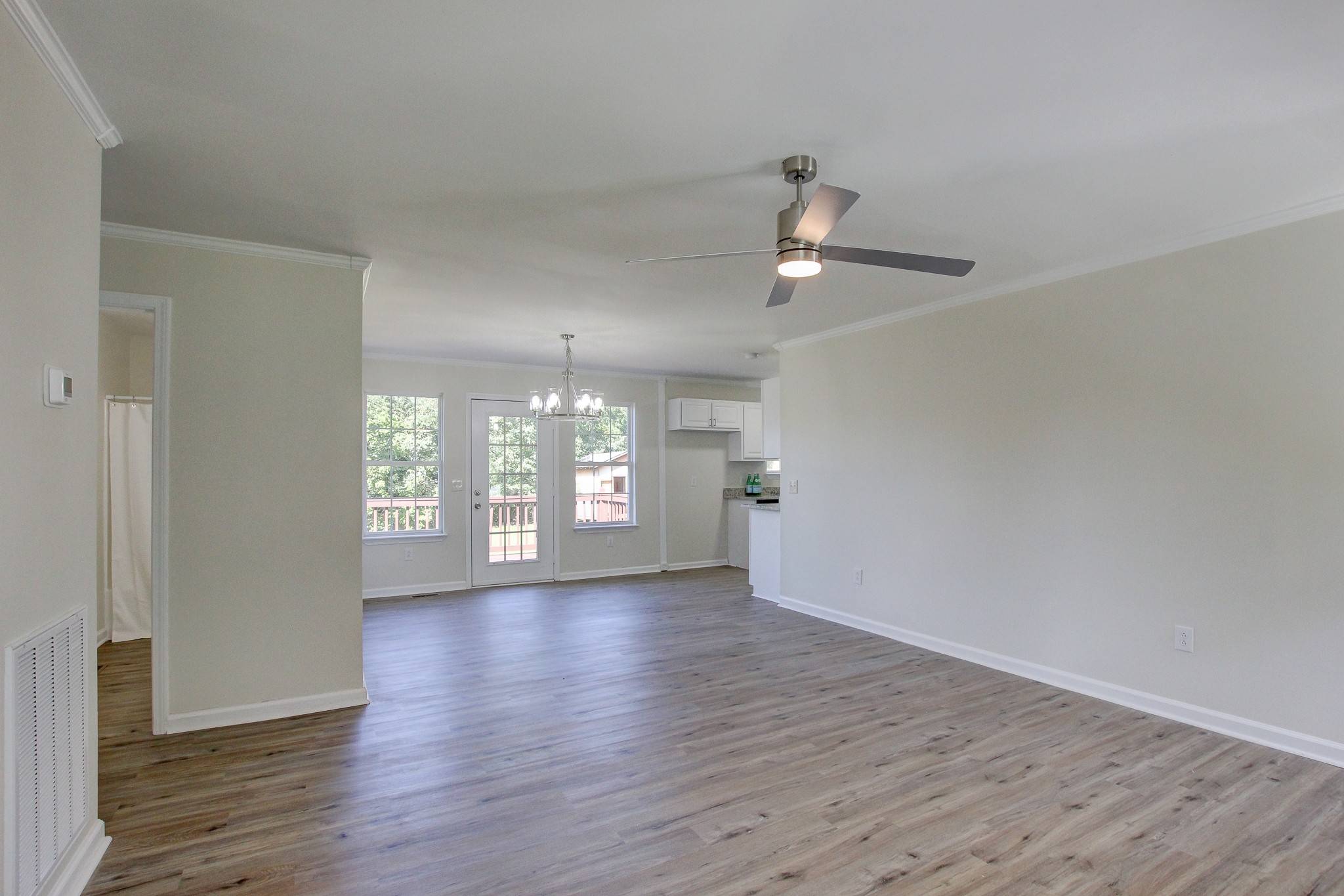 Chapmansboro, TN 37035,1009 Deerfield Dr