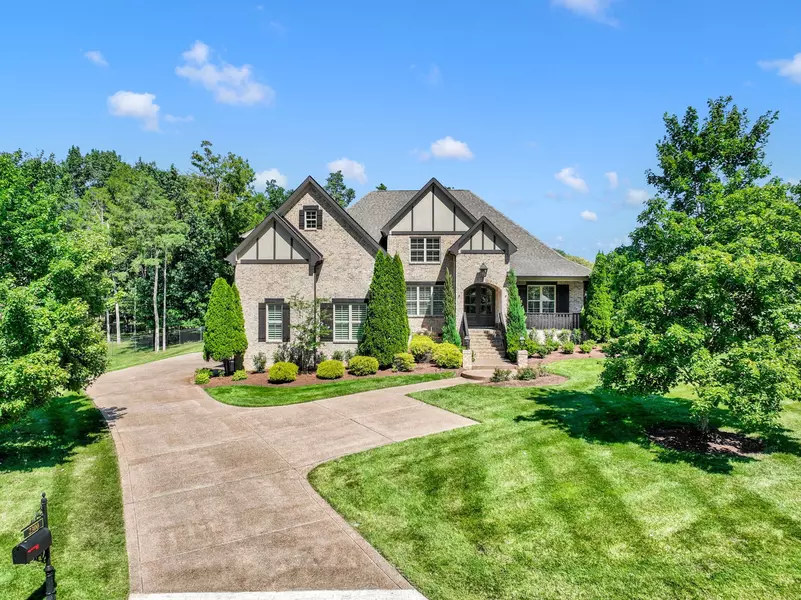 2300 Jonahs Ridge Ct, Nolensville, TN 37135