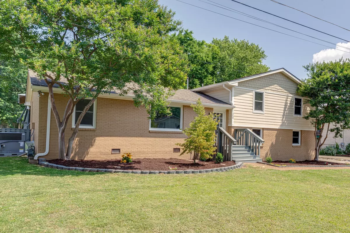 Hendersonville, TN 37075,108 Connie Dr