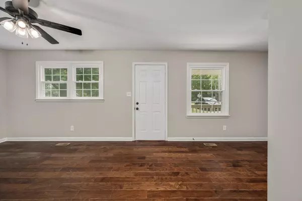Portland, TN 37148,112 North St