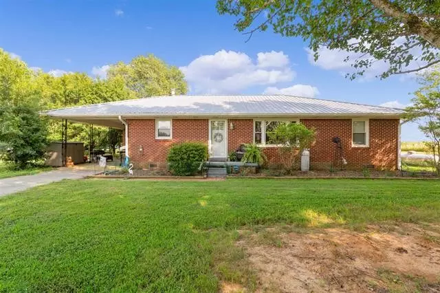 5590 Highway 70, Cedar Grove, TN 38321