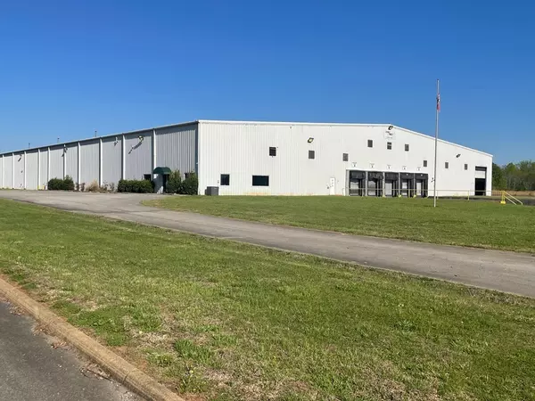 Etowah, TN 37331,347 N Industrial Park Drive