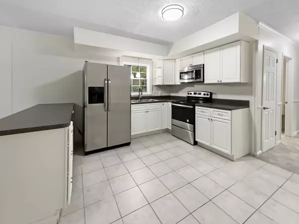 Hendersonville, TN 37075,148 Neverbreak Dr