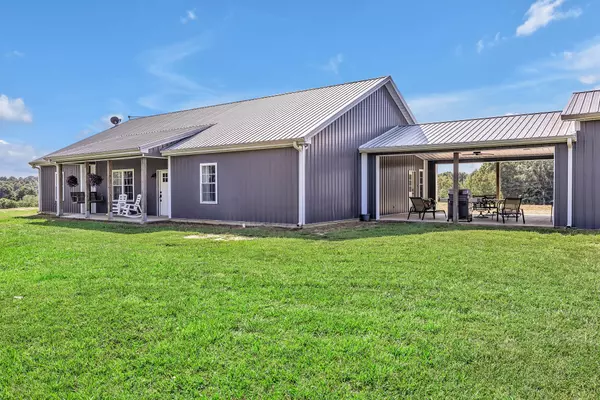 Summertown, TN 38483,242 Hedrick Ln