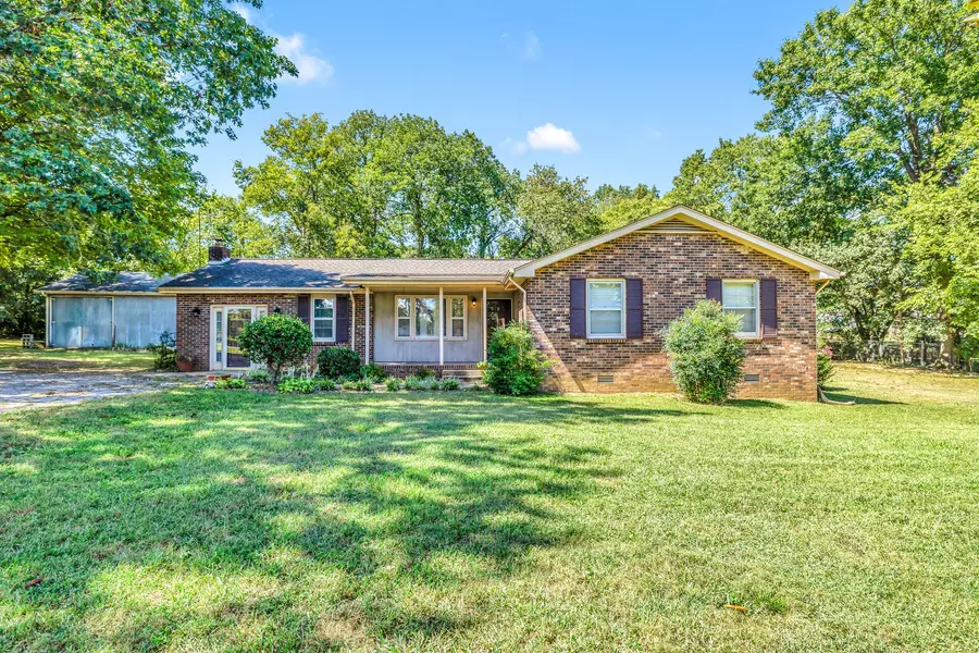 112 Tipperary Dr, La Vergne, TN 37086