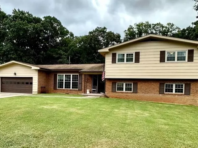 4313 Forest Plaza Drive, Hixson, TN 37343