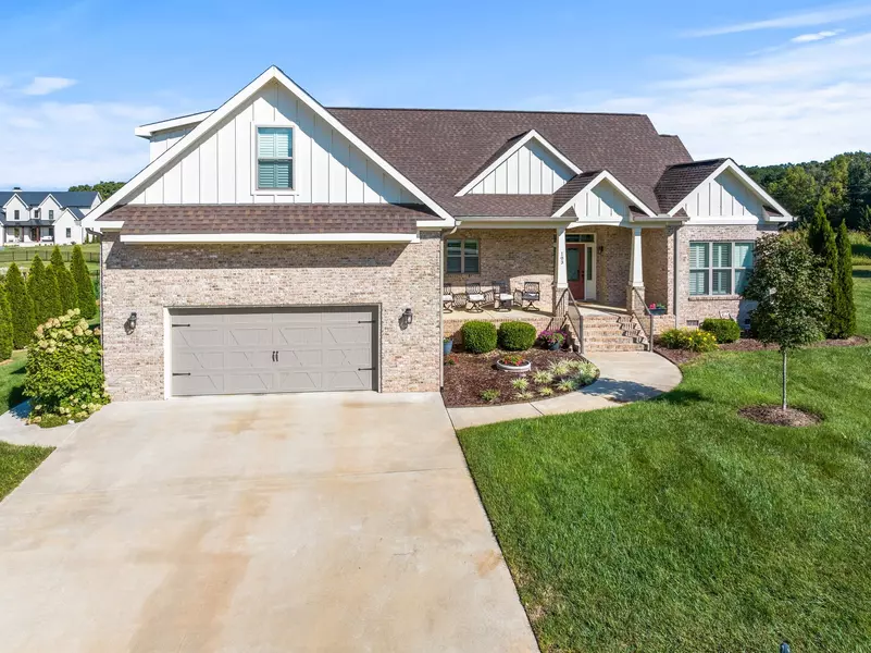 103 Suntan Ct, Winchester, TN 37398