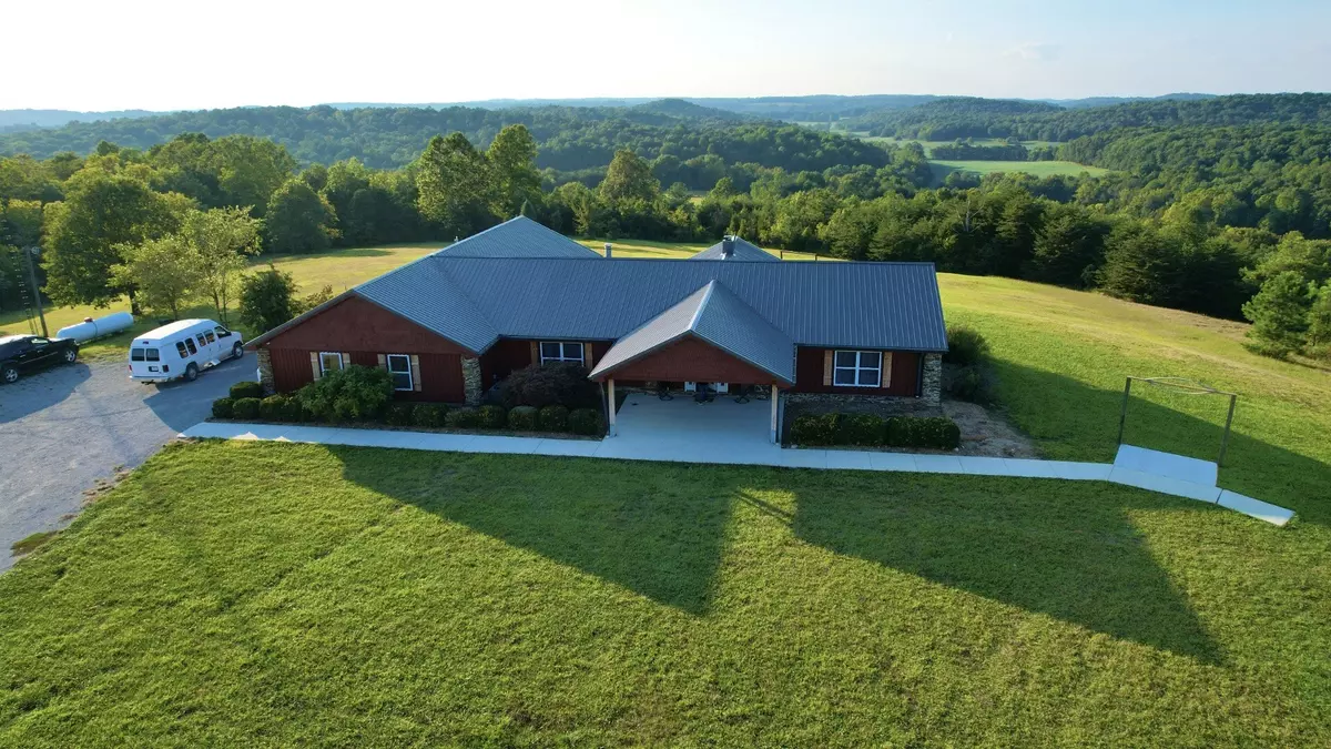 Elkton, KY 42220,8825 Greenville Rd