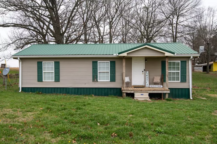 6016 Highland Rd, Orlinda, TN 37141