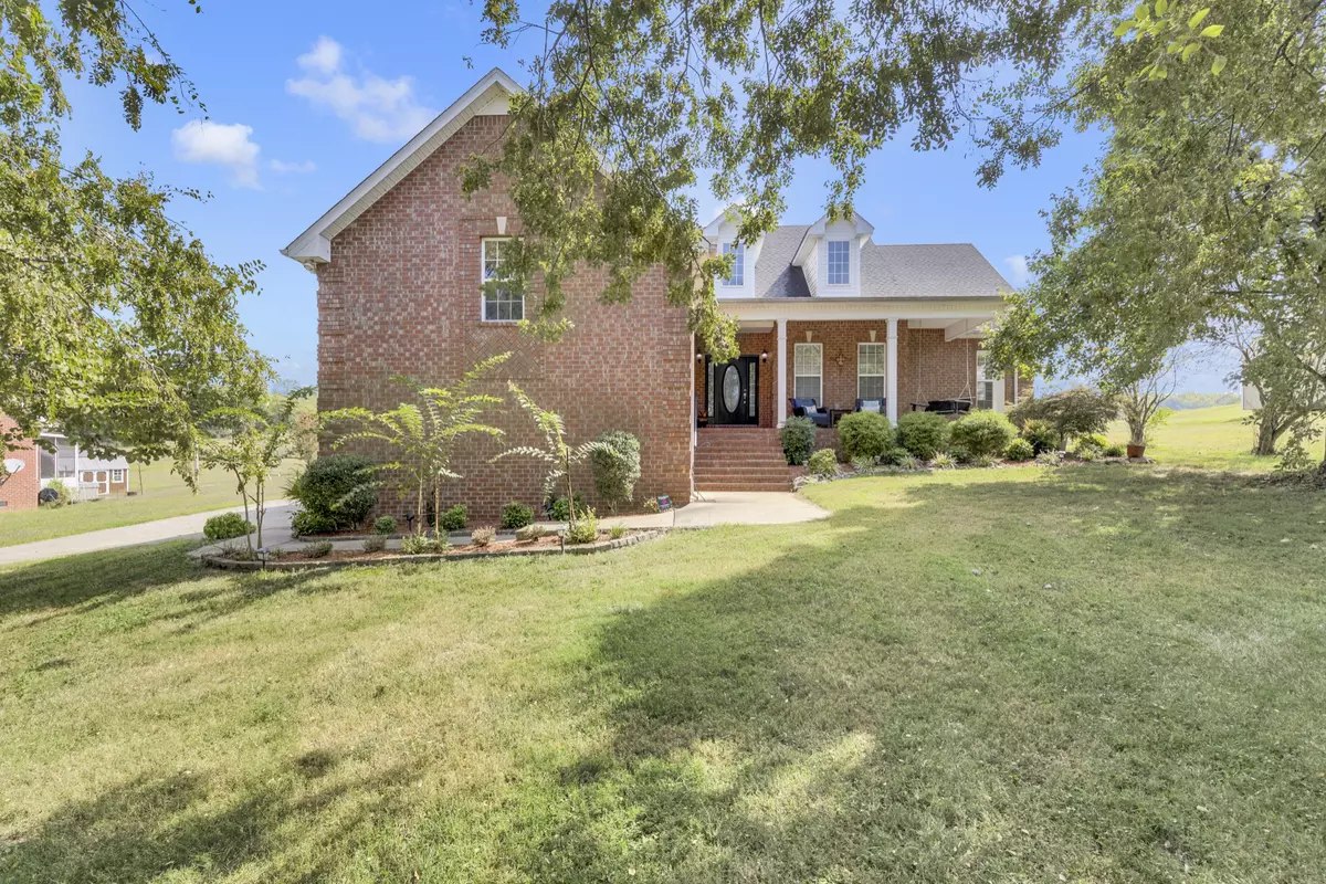 Gallatin, TN 37066,924 Dobbins Pike