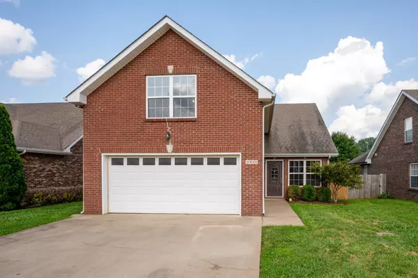 1009 Hendricks Ct, Clarksville, TN 37040