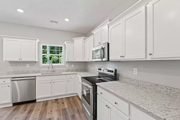 100 Lt Frank Walkup Blvd,  La Vergne,  TN 37086
