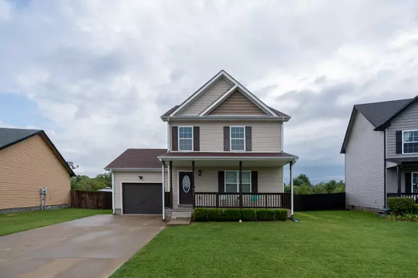 532 Falkland Cir, Clarksville, TN 37042