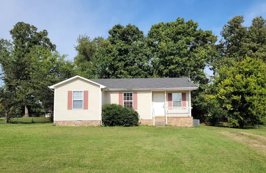 1028 Bush Ave, Oak Grove, KY 42262