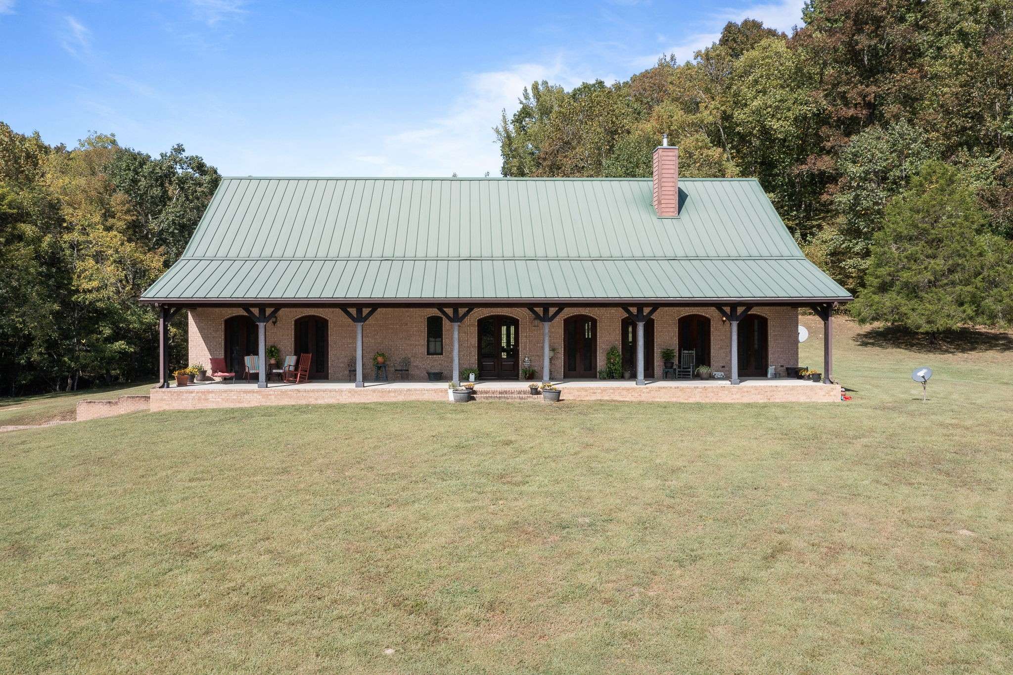 1325 Black Rd, Prospect, TN 38477