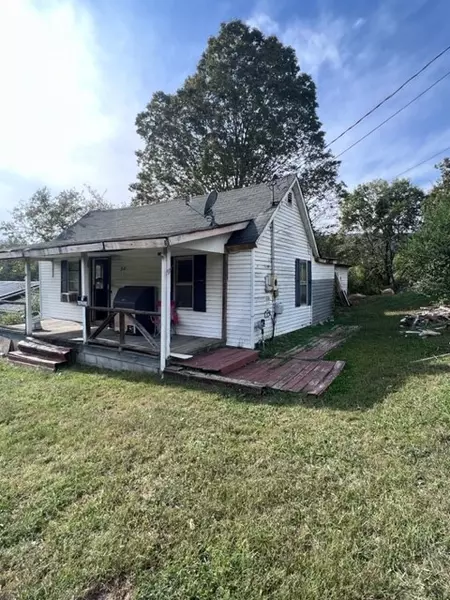 205 S Ridge Ave, Rockwood, TN 37854