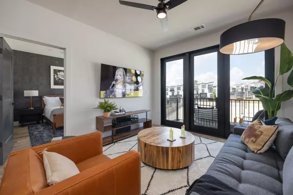 Nashville, TN 37203,303 31st Ave #N #413