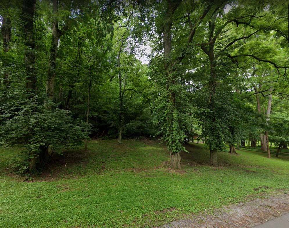 213 Baskin Dr, Nashville, TN 37205