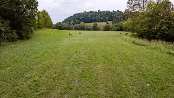 Beechgrove, TN 37018,1 Noah Rd