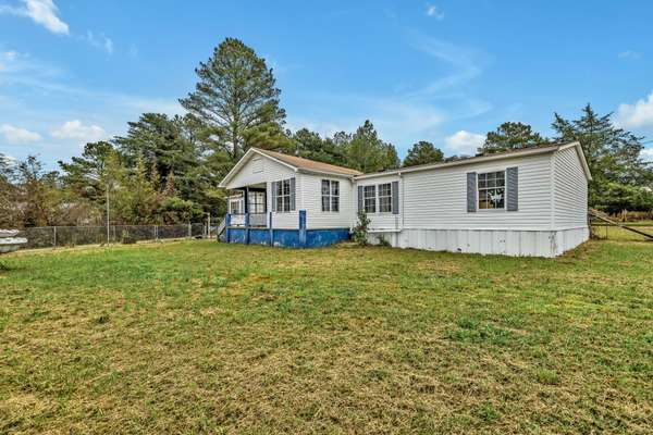 139 Blake Dr, Hohenwald, TN 38462