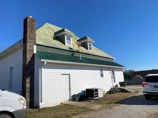 Columbia, TN 38401,2119 Williamsport Pike
