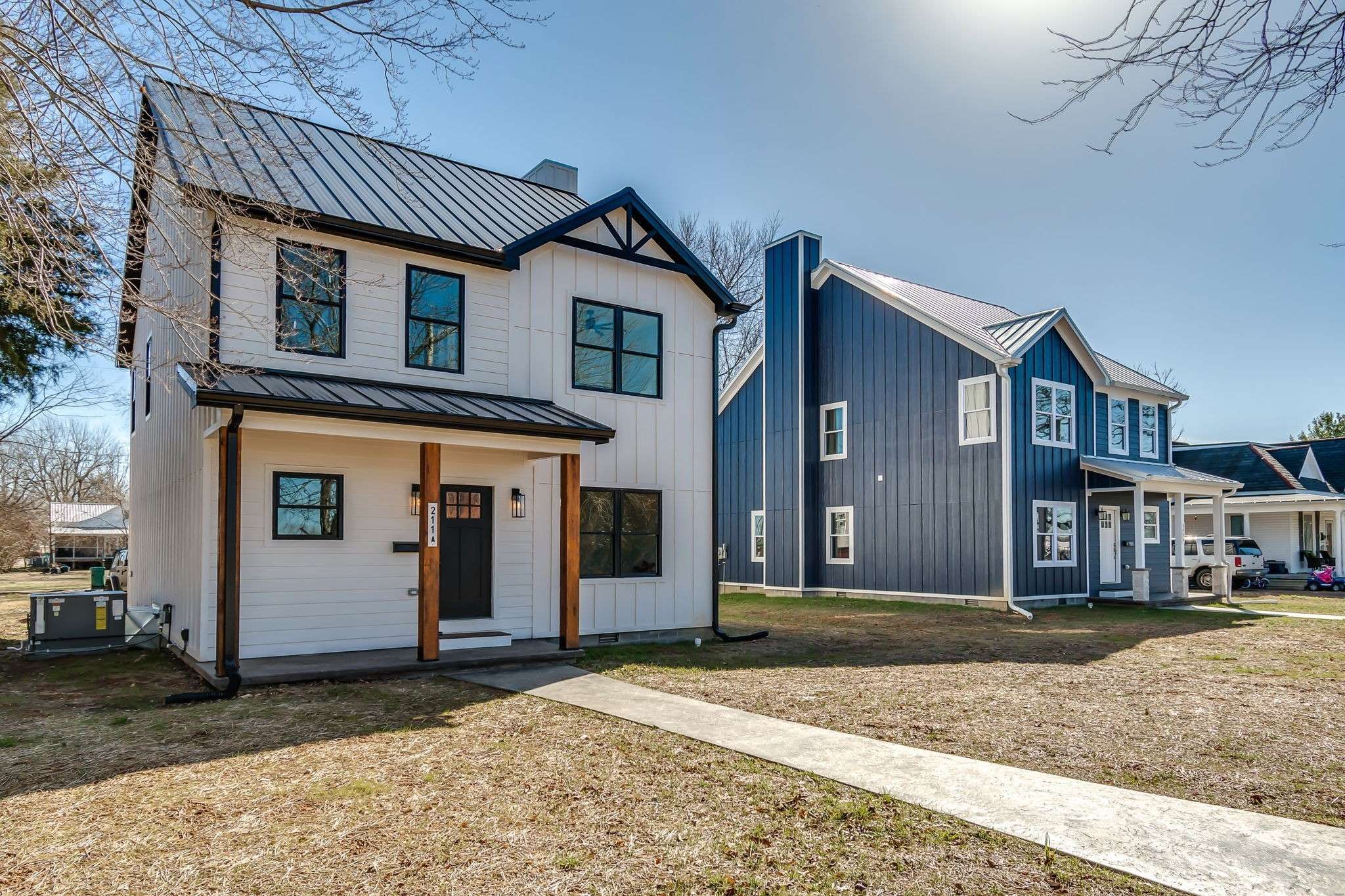 Hohenwald, TN 38462,211A S Park St