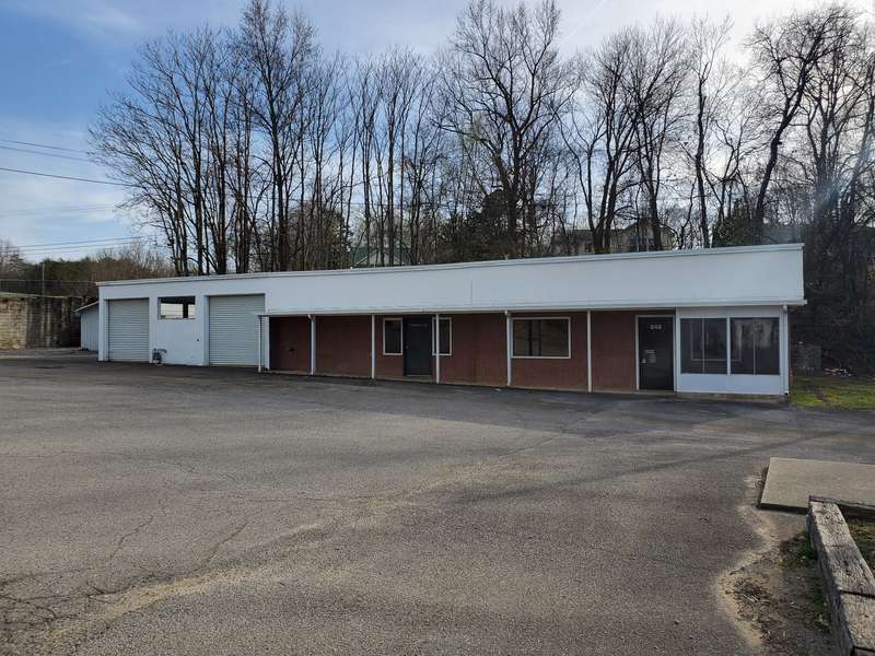 848 Beersheba Hwy, Mc Minnville, TN 37110