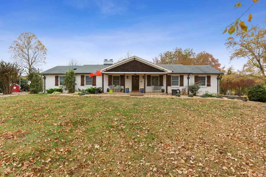 1688 Old Hillsboro Rd, Franklin, TN 37069