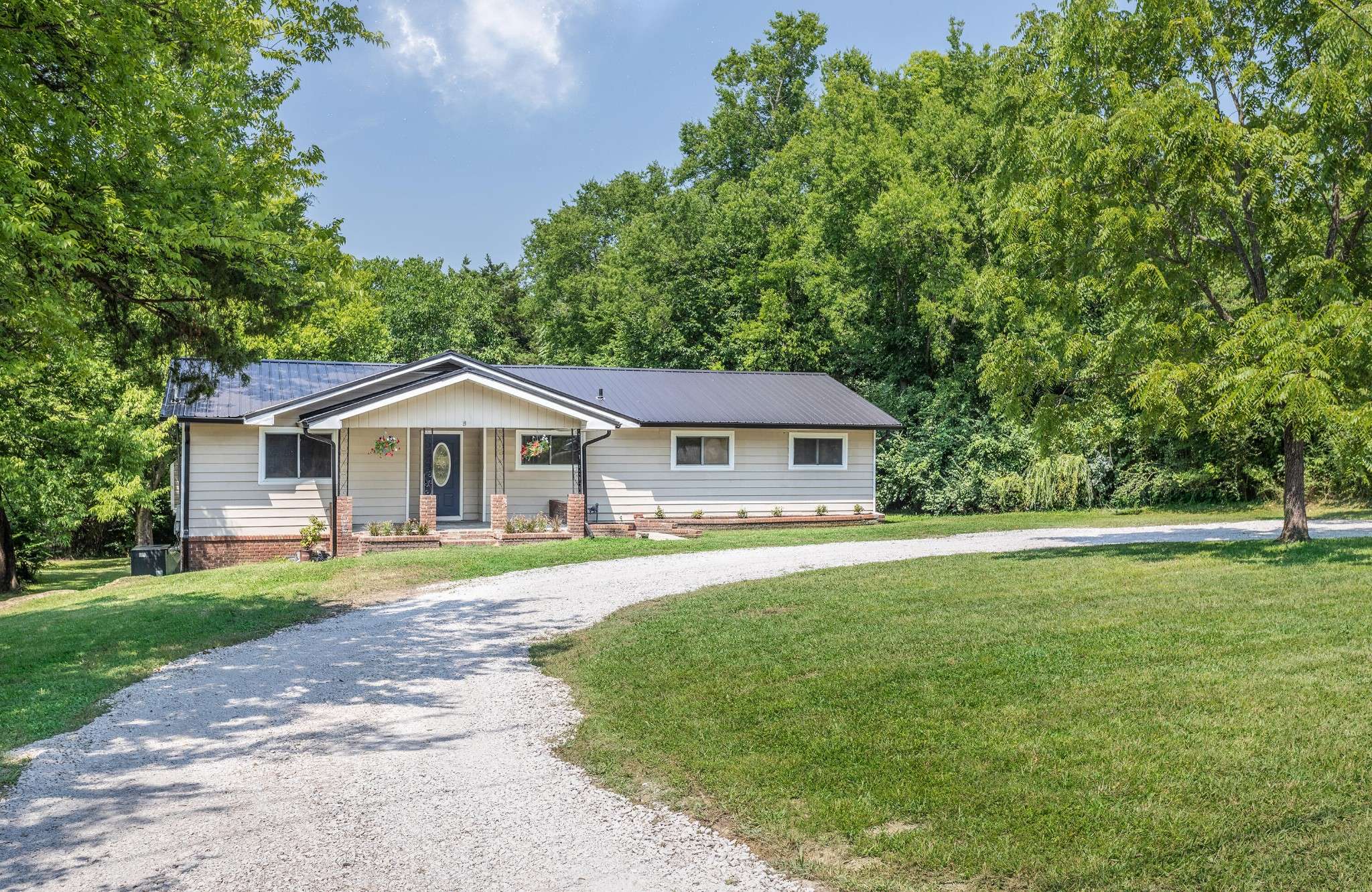 Ringgold, GA 30736,48 Cedar Street