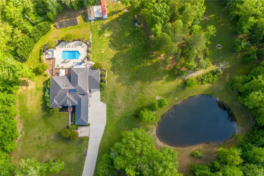 11831 Mcghee Road, Apison, TN 37302