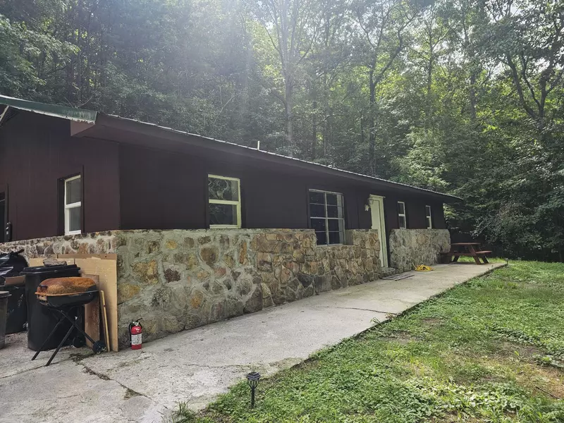 1500 2nd Street, South Pittsburg, TN 37380