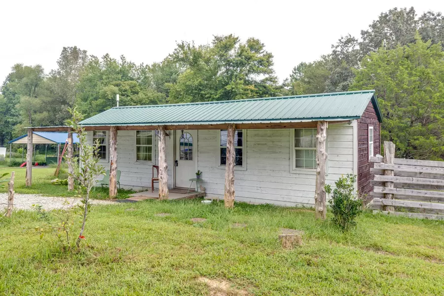 10931 Beechcraft Rd, Bon Aqua, TN 37025