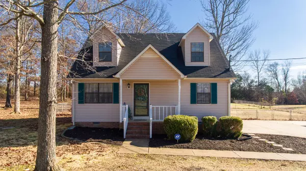 207 Deer Point Rd, Unionville, TN 37180