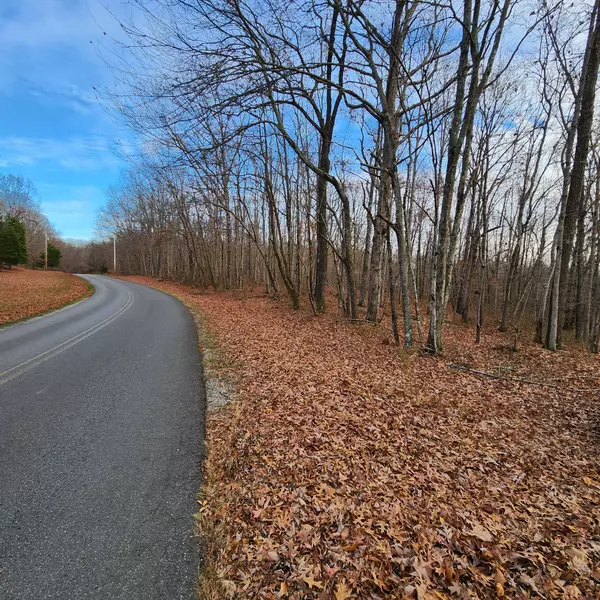 Sewanee, TN 37375,320 Stage Coach Rd