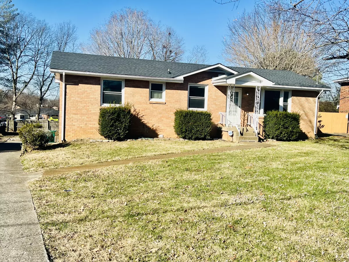 Hermitage, TN 37076,8325 Luree Ln