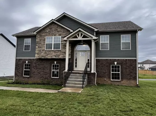 7 Dugger Aly, Clarksville, TN 37042