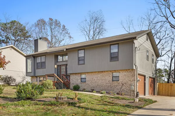 Ooltewah, TN 37363,5118 Hunter Village Drive